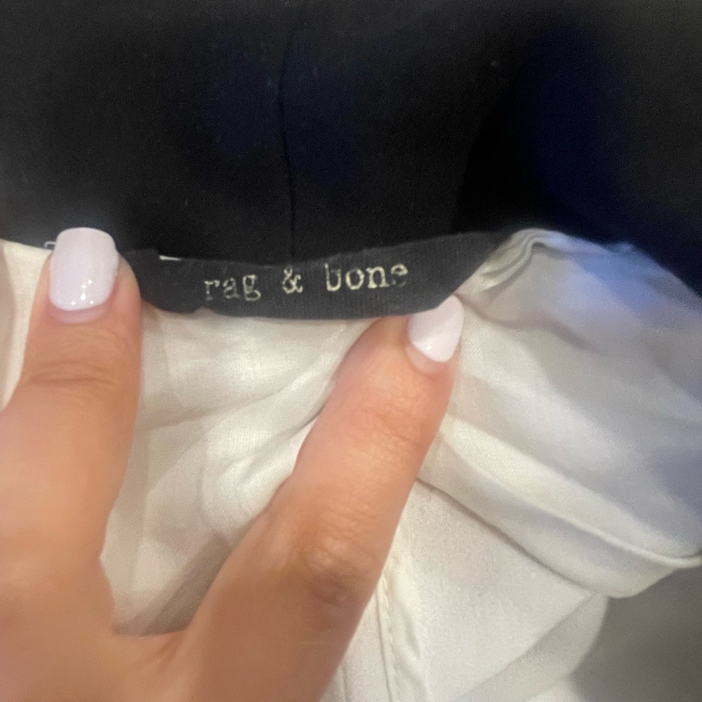 Rag & Bone for Intermix - white and black blazer. Size 8 - Picture 4 of 5